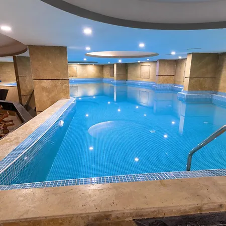 فندق Park Yomra 4*