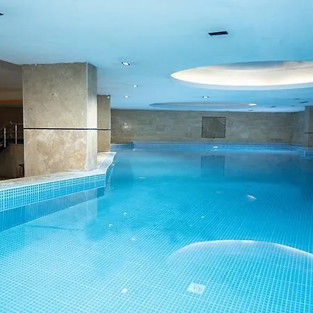 فندق Park Yomra 4*